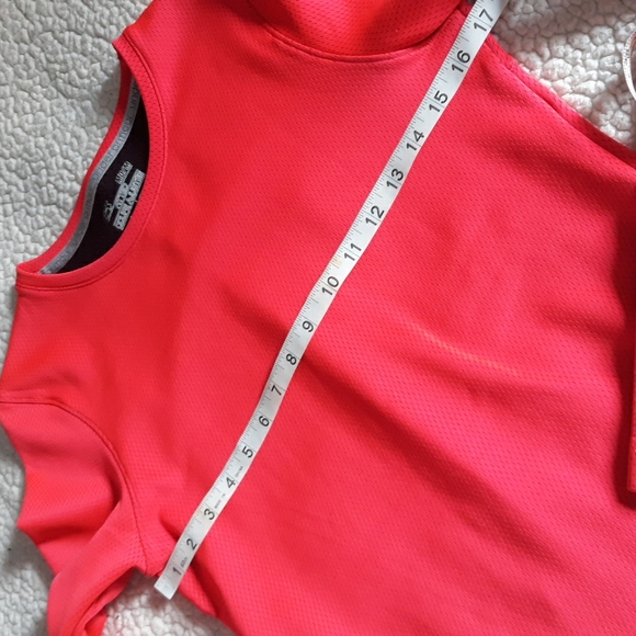 Under Armour Medium Fitted Coldgear Neon Pink Long Sleeve Athletic Top - Picture 5 of 14